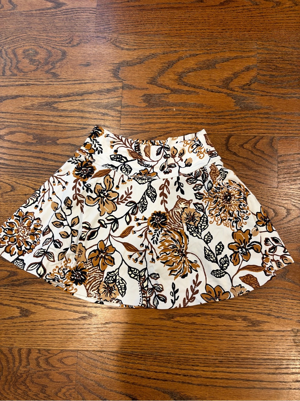 Lilly Pulitzer Golf/Tennis skirt in Fall Colors
